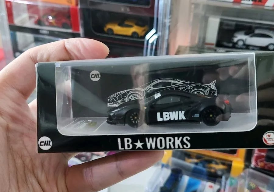 Jual CM Model 1:64 Ferrari 488 LBWK dengan Harga Terbaik di…